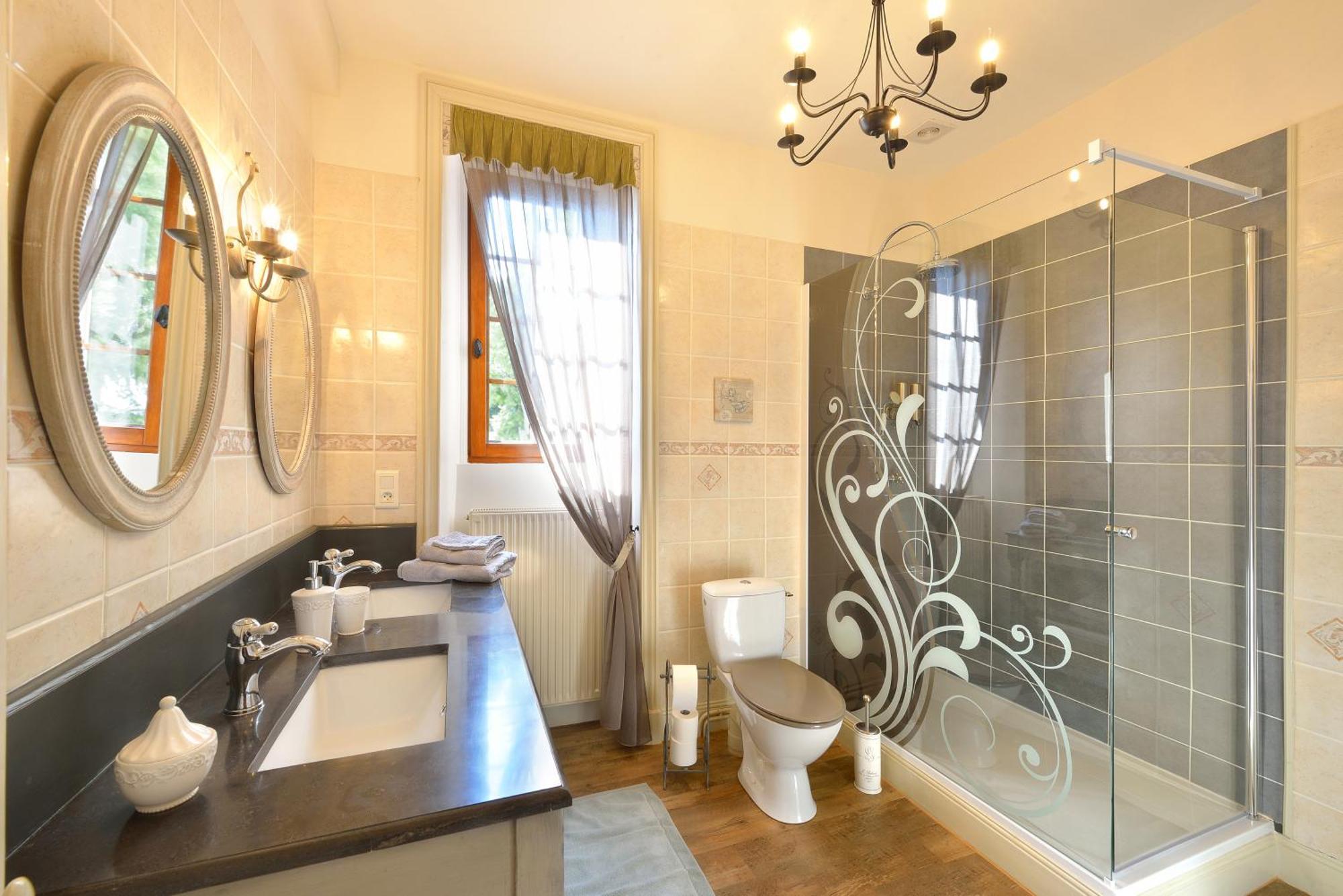 Le Chateau De Vernieres Talizat Zimmer foto